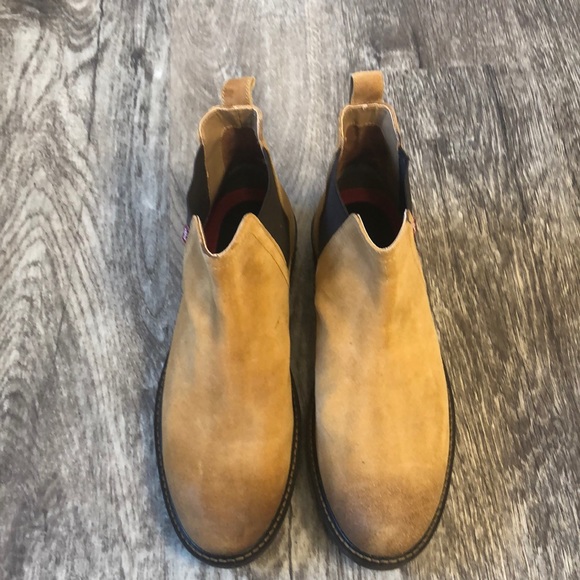 levi's chelsea boot